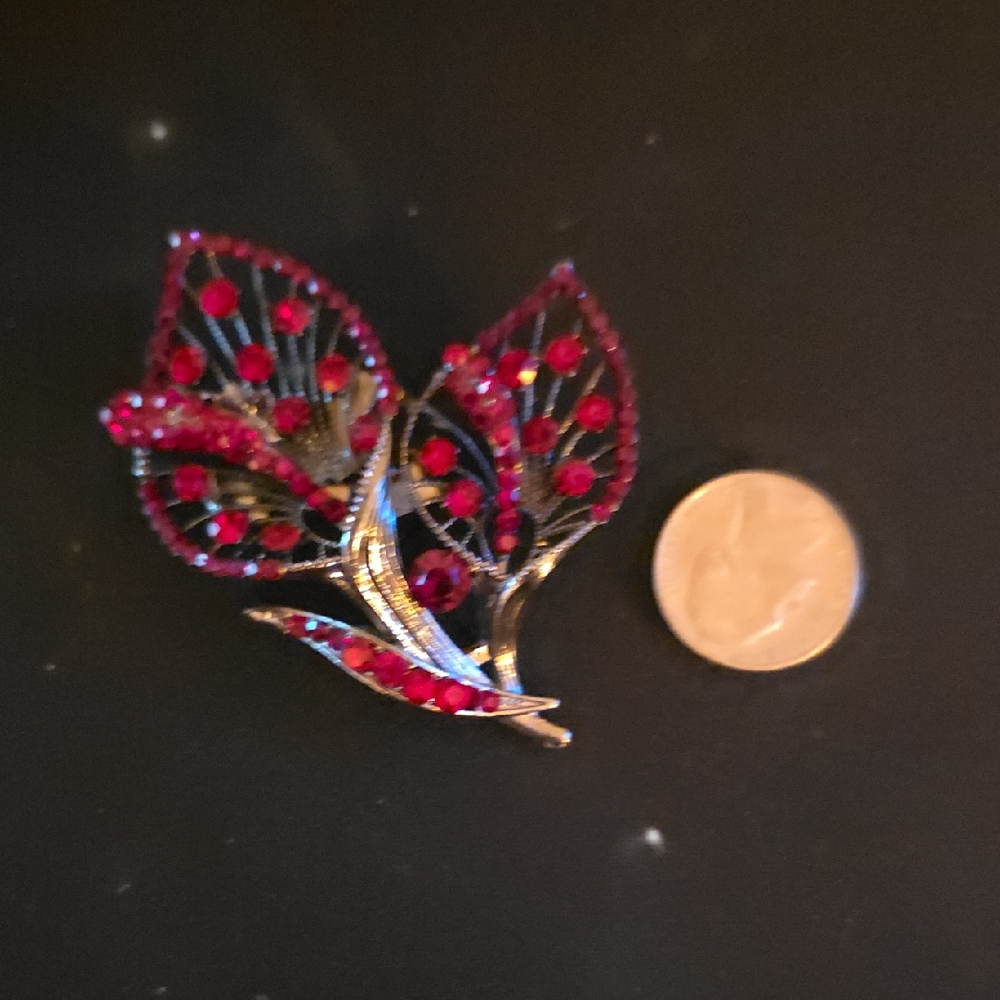 Elegant Red Leaf Brooch